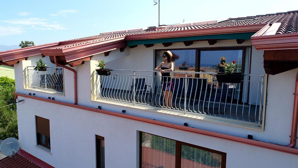 B&B Il Feudo Чирелла Экстерьер фото